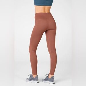 Fabletics | High-Waisted Seamless Rib Legging | Size small | Chestnut Brown